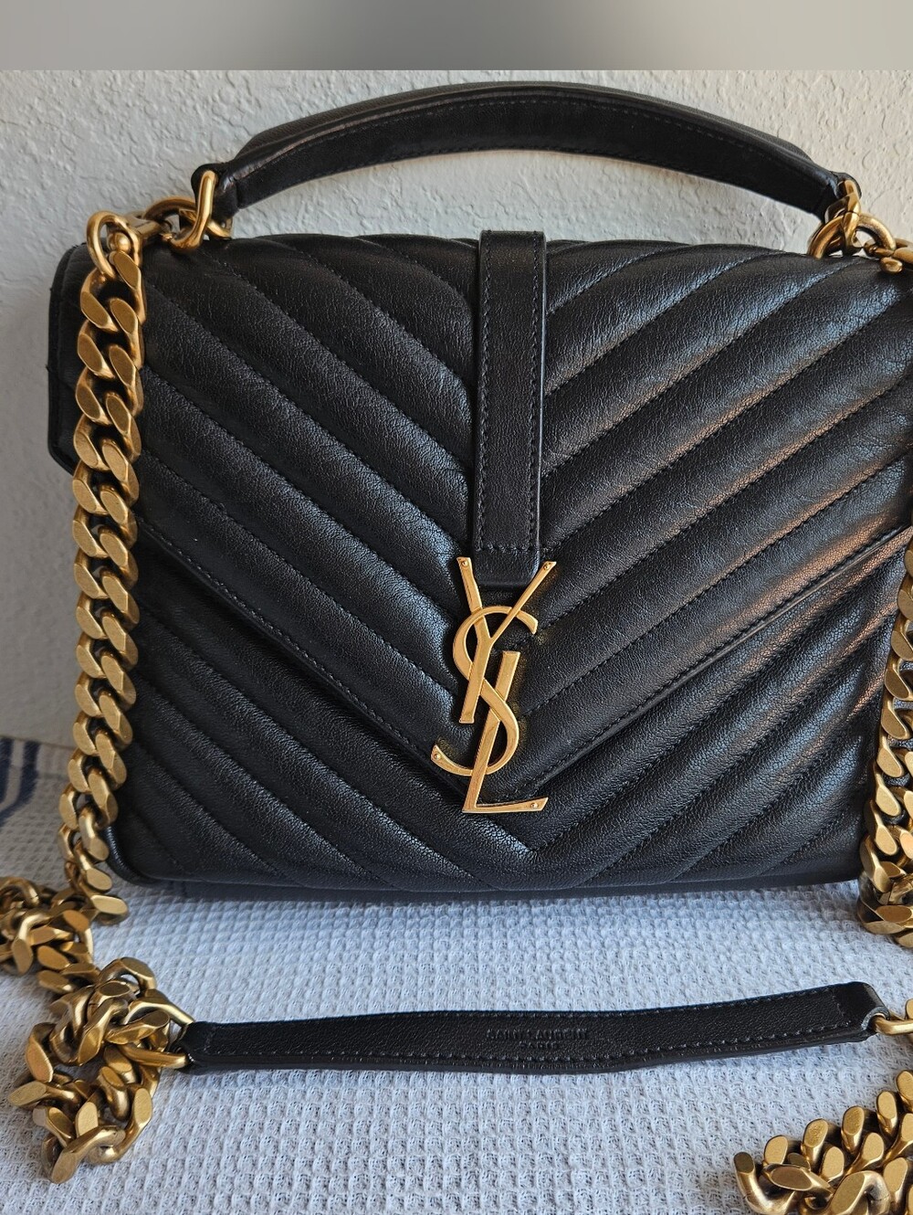 Yves Saint Laurent Black Quilted Leather Medium College Handbag - Picture 3 of 7